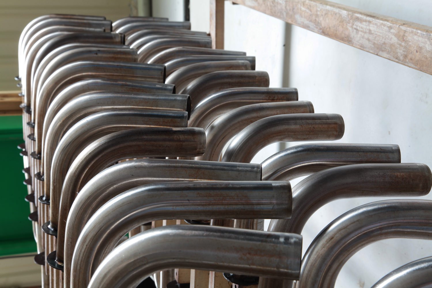 Гибка профильной трубы - «КМЗ»